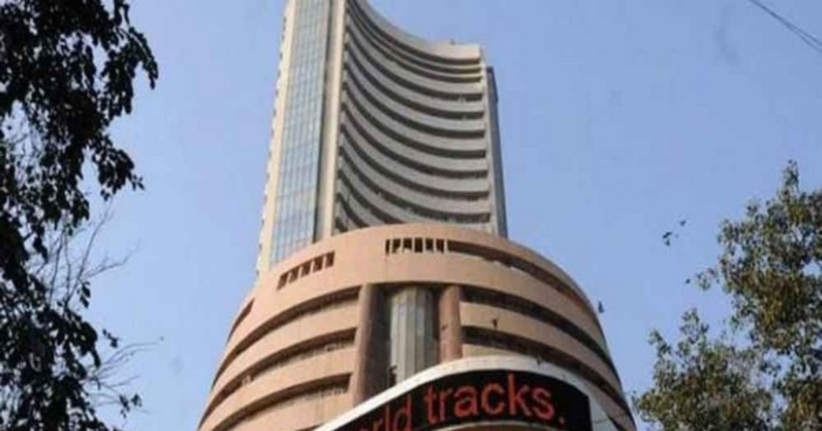 Sensex slumps 884 points from day's high; closes 77 points down